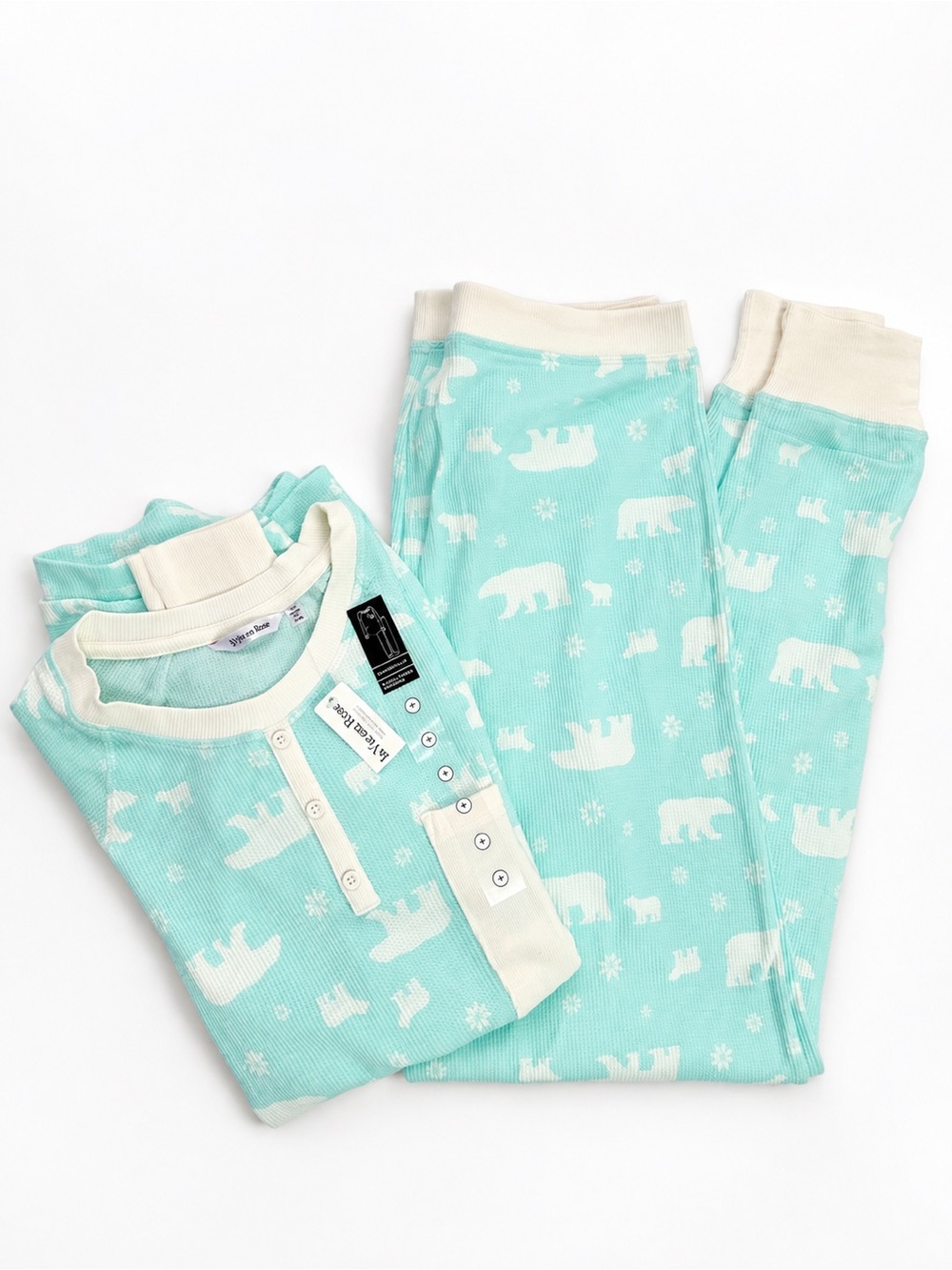 La Vie en Rose Thermal Pajama Set NWT Polar Bear Winter PJ Gift M